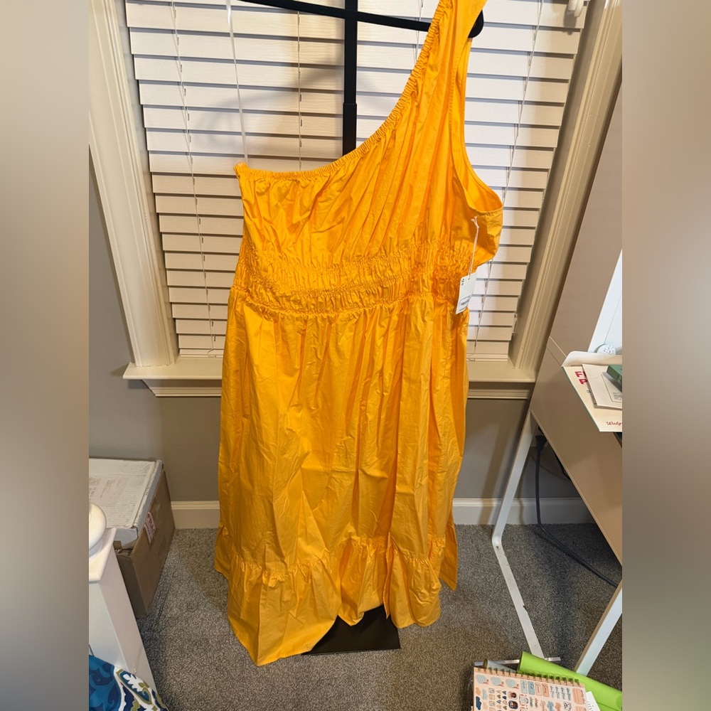 BNWT- a.n.a One-Shoulder Yellow Dress- Plus Size- 3X